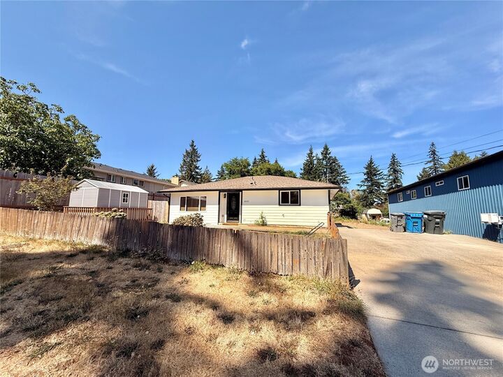 Property Photo:  4040 S 168th Street  WA 98188 