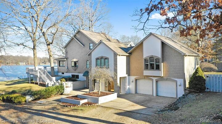 Property Photo:  8862 Bellemere Court  MI 49201 