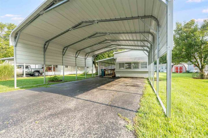 Property Photo:  26 Court Road  IN 47374 