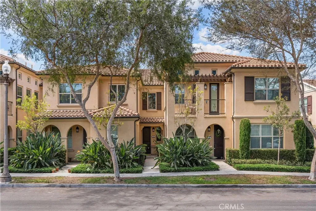 Property Photo: 96 Rose Arch 26 CA 92620