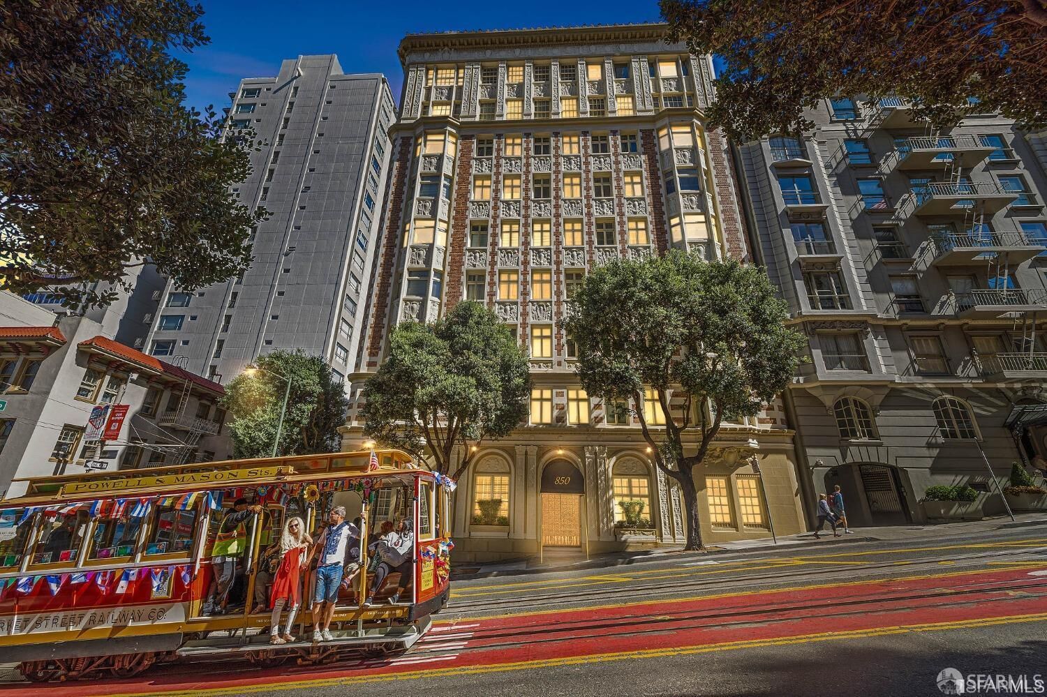 Property Photo:  850 Powell Street 103  CA 94108 