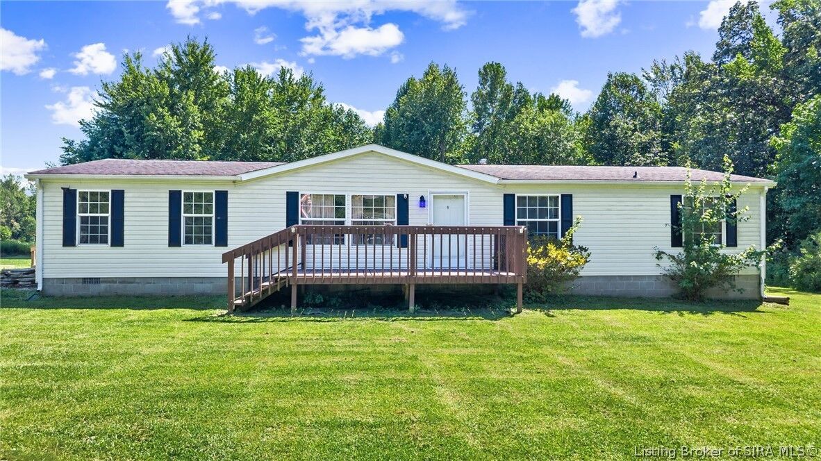 Property Photo: 1865 W Tate Street IN 47227
