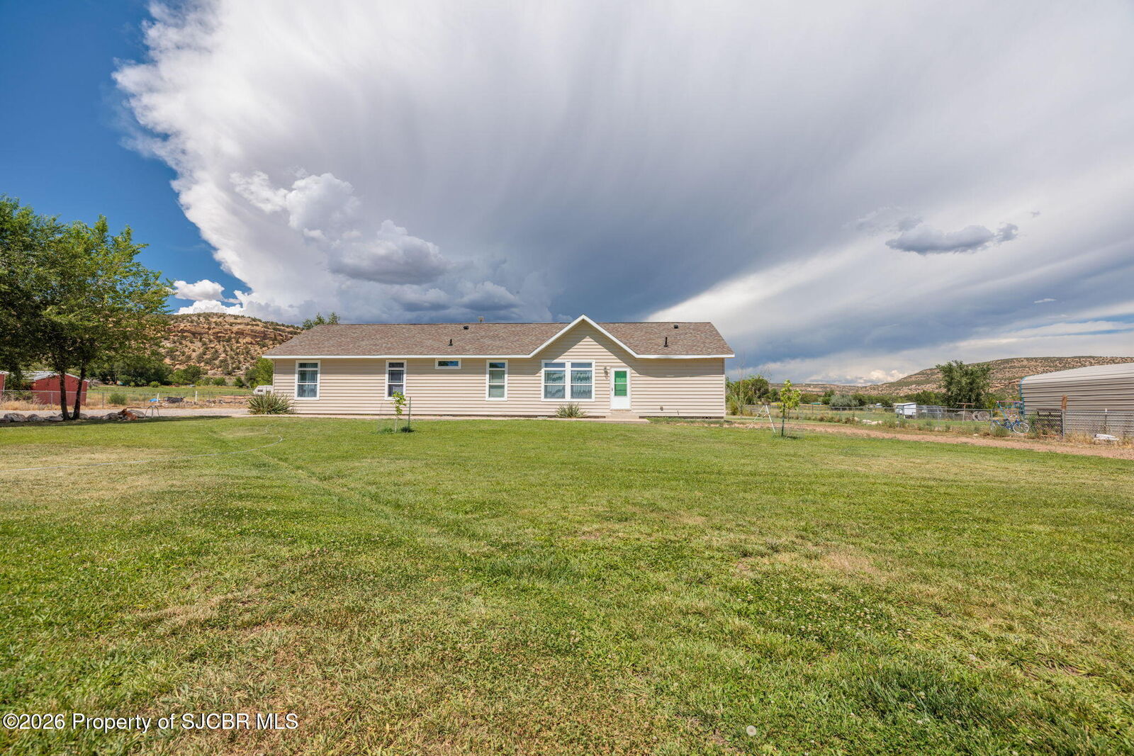 Property Photo:  31 Road 2136  NM 87410 