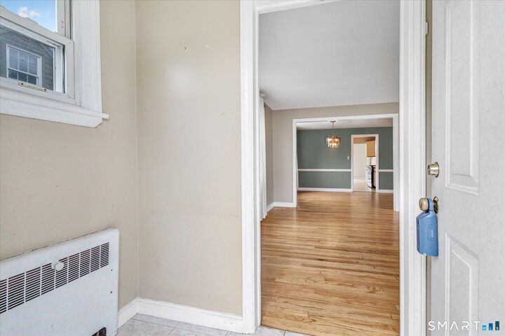 Property Photo:  90 Ulrich Road  CT 06614 