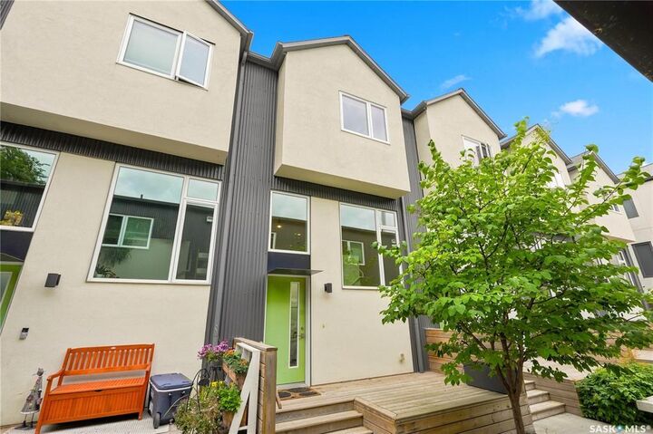 540 F Avenue S 6 — photo 1