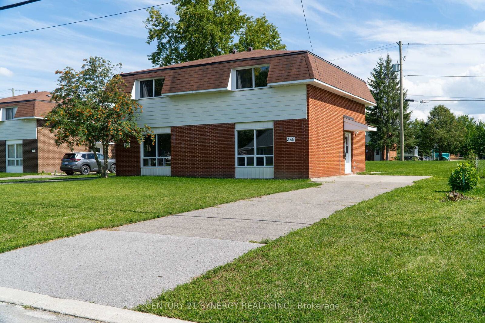 Property Photo:  348 Pattie Drive  ON K7C 3R5 