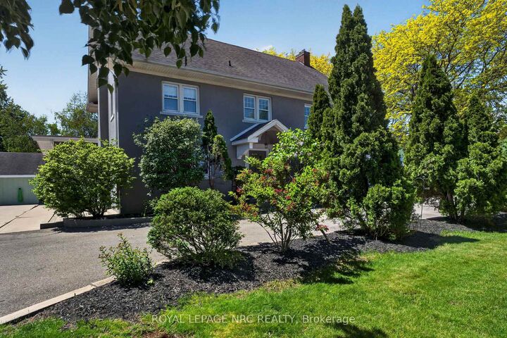 Property Photo: 260 Main Street E ON L3M 1P8