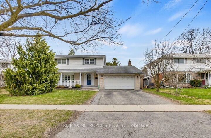 Property Photo:  100 Warren Road  ON N2M 4T4 