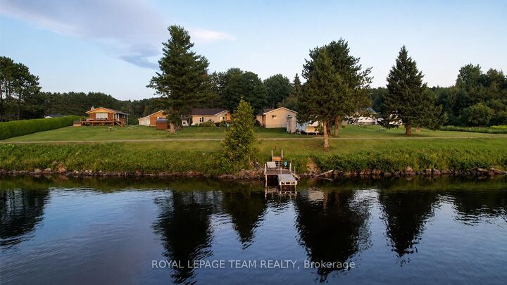 Property Photo: 76 Lake Street ON K0J 2M0