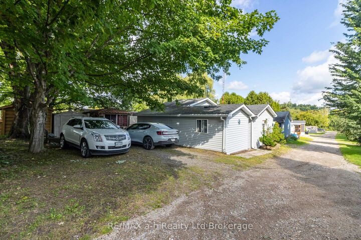 Property Photo:  596101 Highway 59     18 Tropicana Crescent  ON N4S 7W1 