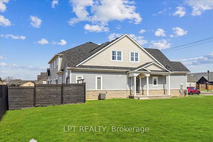 Property Photo: 1 Dorchester Boulevard S ON L2M 0B8