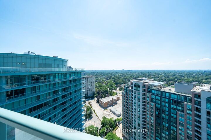 Property Photo:  5508 Yonge Street Ph03  ON M2N 7L2 