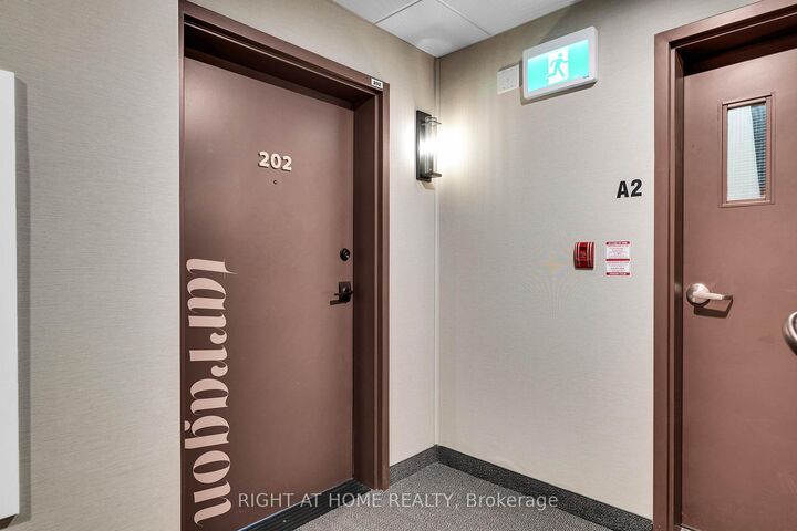 4 Spice Way 202 — photo 1