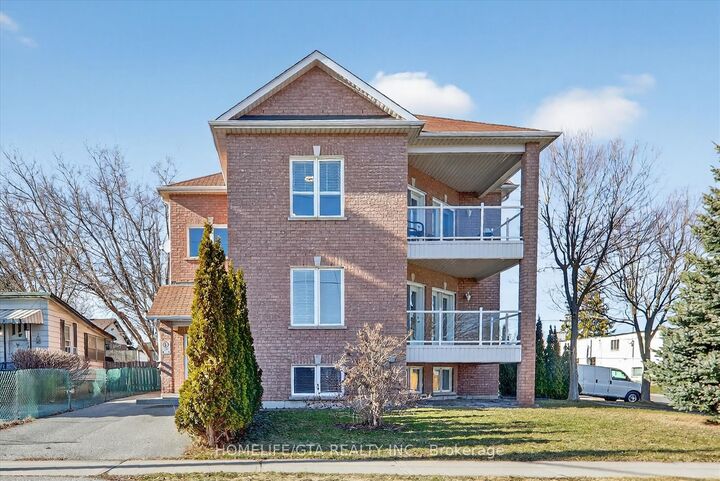 368 Pine Avenue — photo 1