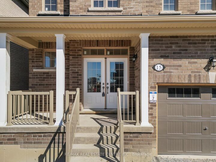 Property Photo:  15 Lawrence D. Pridham Avenue  ON L9R 0X1 