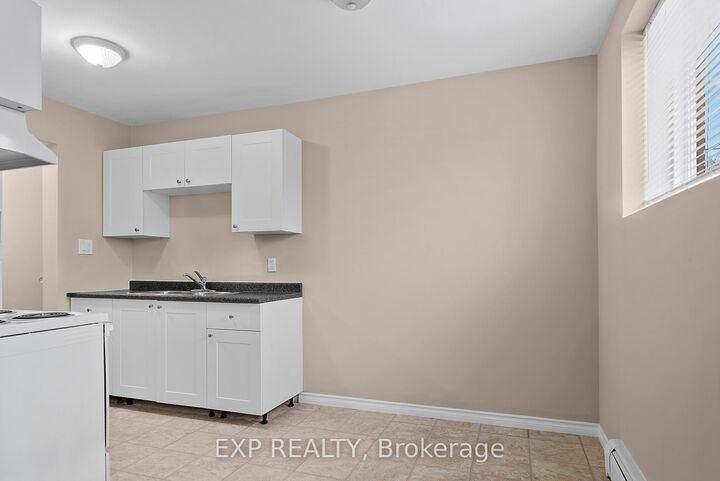 Property Photo:  4663 Huron Street 1  ON L2E 2H7 