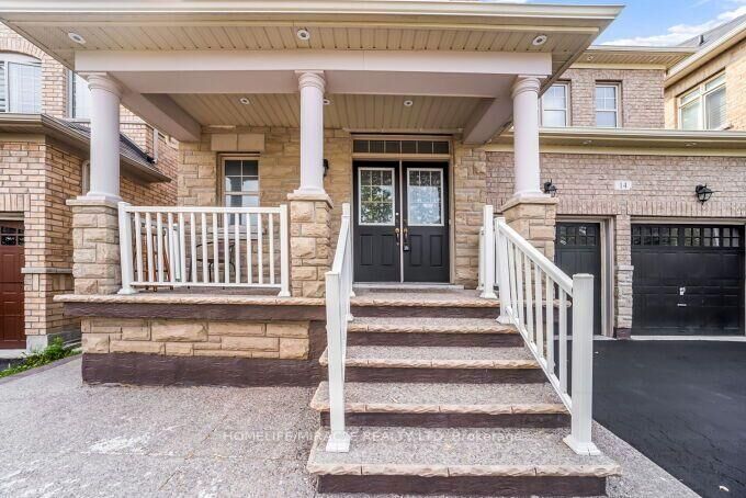Property Photo: 14 Bonnie Braes Drive ON L6Y 0X4