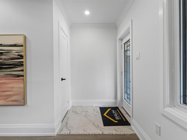 Property Photo: 54 Chatham Avenue ON M4J 1K6