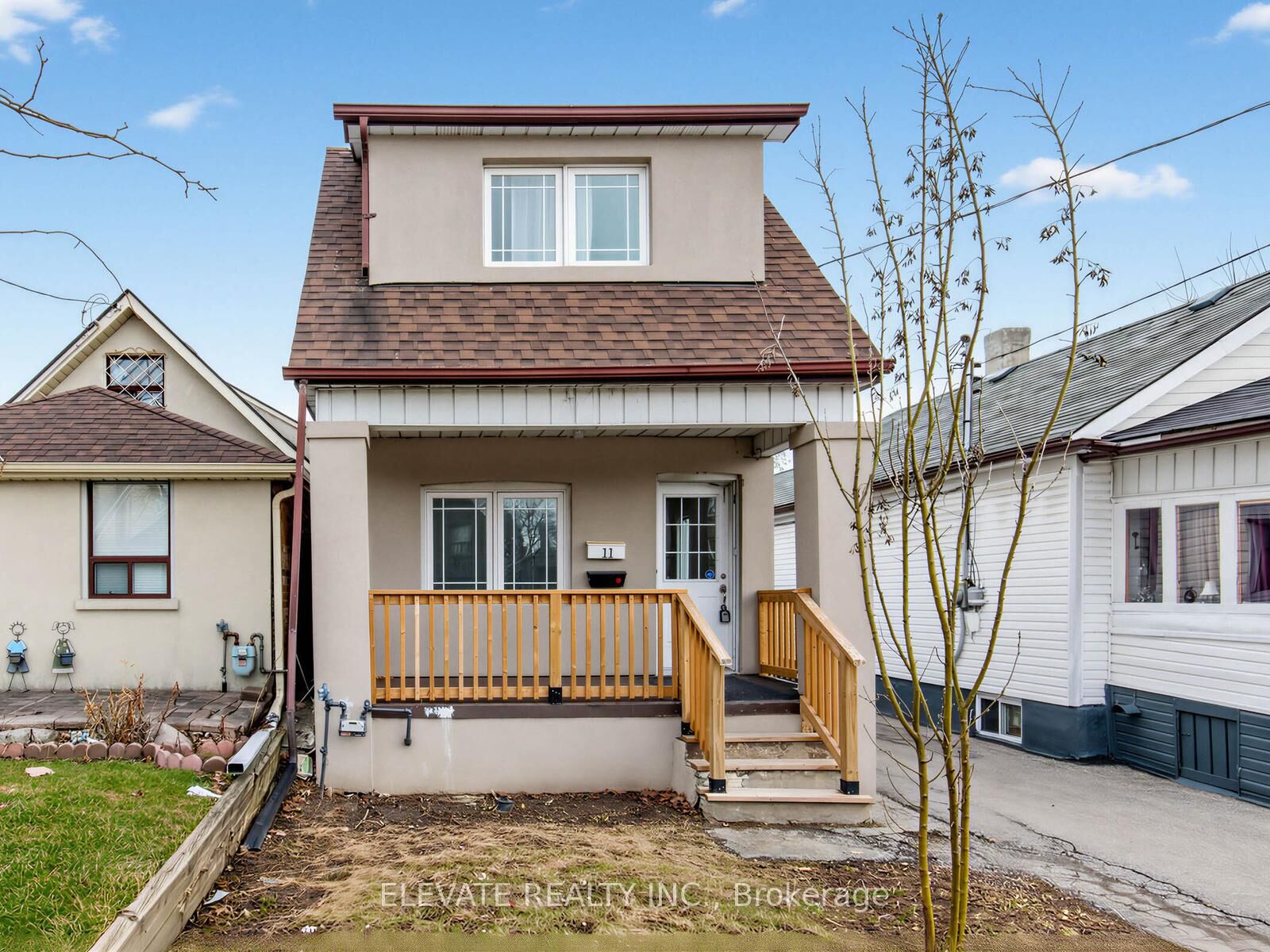 Property Photo: 11 Rowntree Avenue ON M6N 1R4