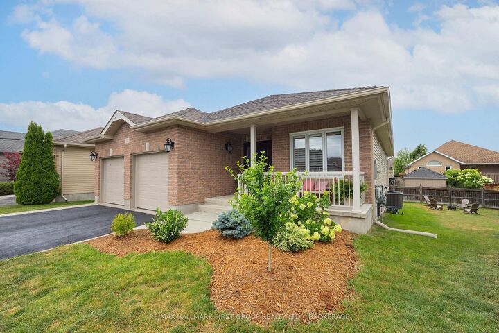 1286 Mazzolin Crescent — photo 1