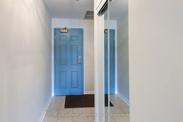 Property Photo: 34 Bayfield Street 208 ON N4L 1Y2