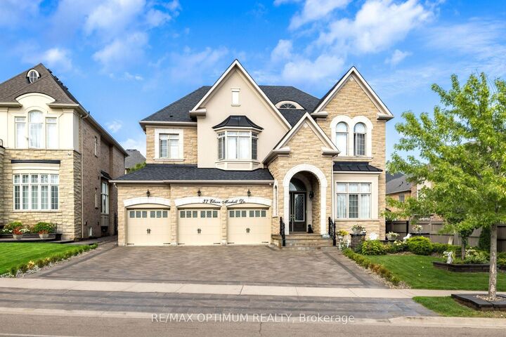 Property Photo: 37 Elbern Markell Drive ON L6X 2X6