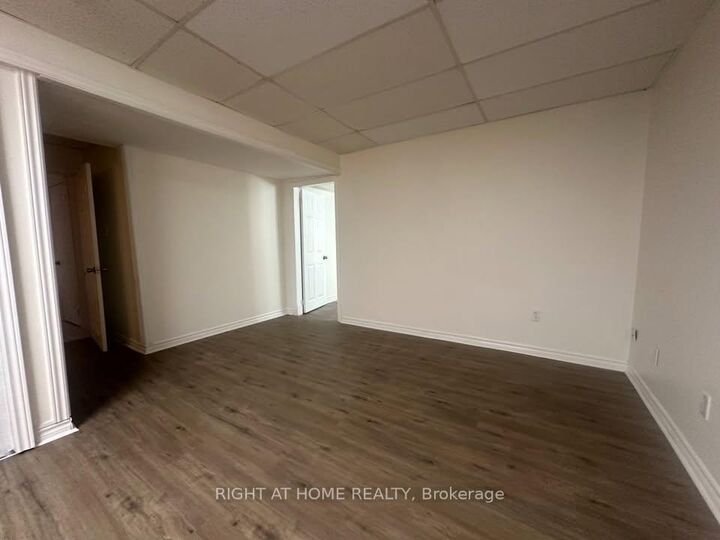 Property Photo:  821 10th Line  ON L9S 3N4 