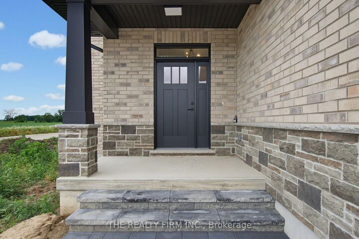 Property Photo:  291 Elizabeth Street  ON N0L 1M0 