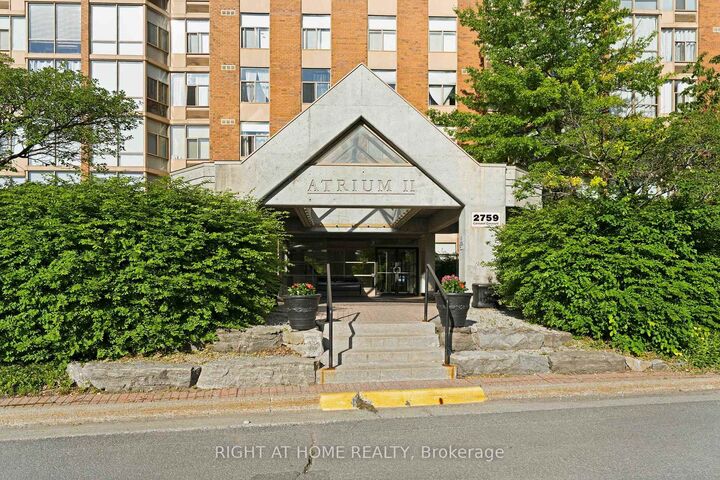 Property Photo:  2759 Carousel Crescent 911  ON K1T 2N5 