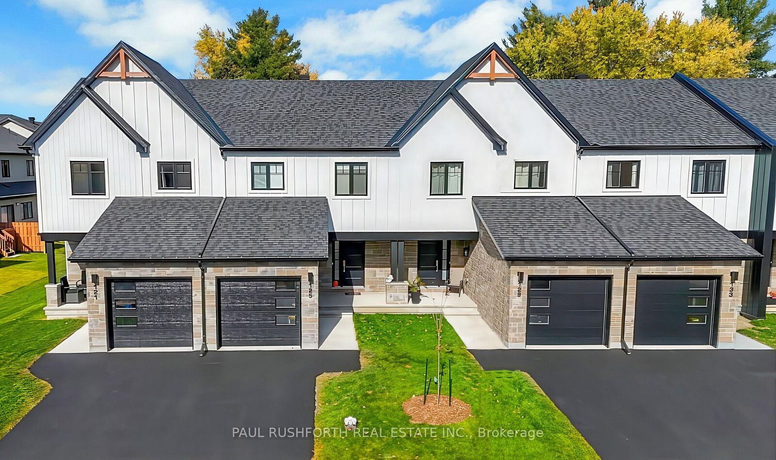 Property Photo: 277 Peacock Drive ON K4R 0A1