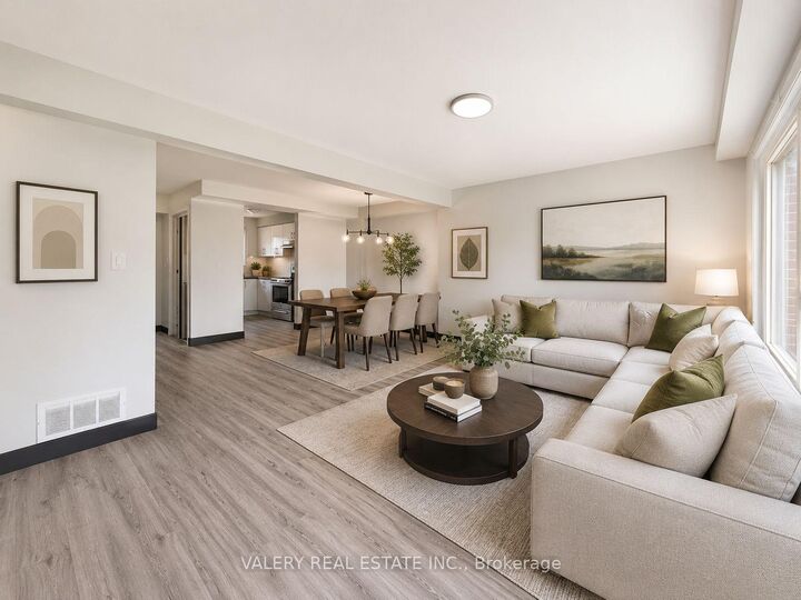 Property Photo:  516 Sunnydale Place  ON N2L 4T1 