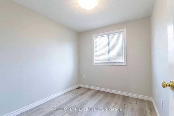 Property Photo:  159 Northview Heights Drive  ON N1R 7M1 