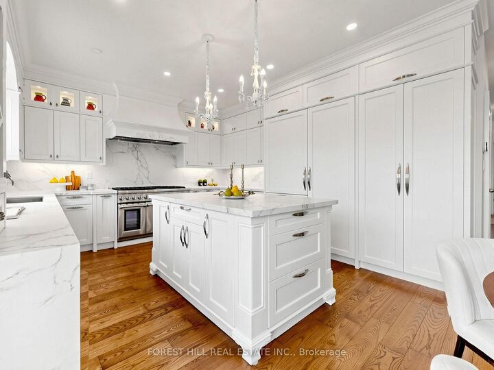Property Photo: 49 Grange Drive ON L4E 4T1