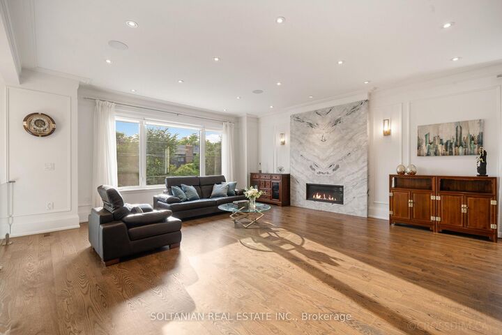 15 Calvin Avenue — photo 1