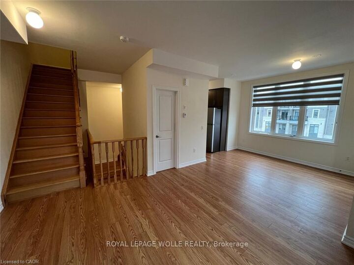 Property Photo:  10 Halliford Place 32  ON L6P 4R1 
