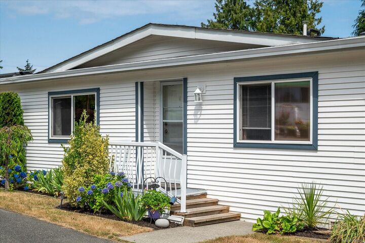 Property Photo: 1000 Chase River Rd #26 BC V9R 6L8