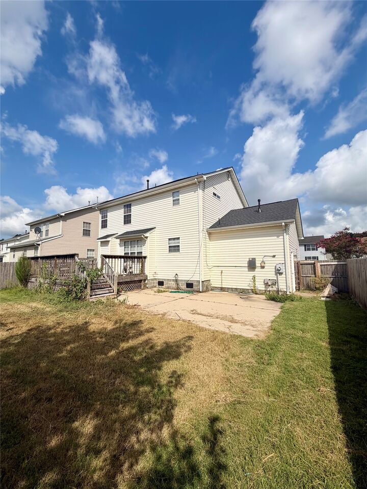 Property Photo:  811 Rilee Drive  VA 23434 