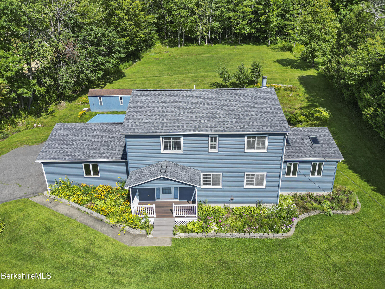 Property Photo: 175 Oak Hill MA 01247