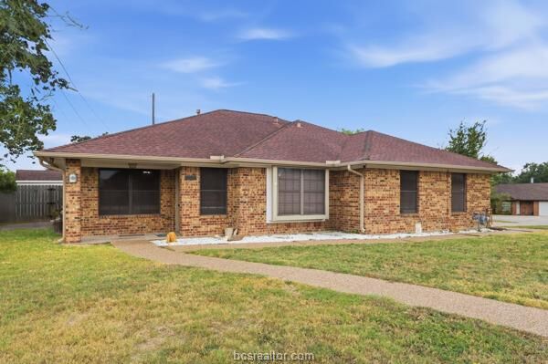Property Photo: 3727 Ravenwood Drive TX 77802