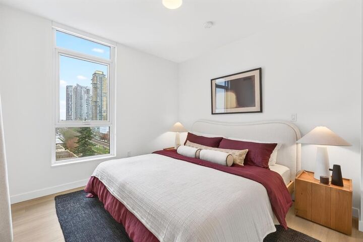 Property Photo: 6087 Wilson Avenue 604 BC V5H 0M1