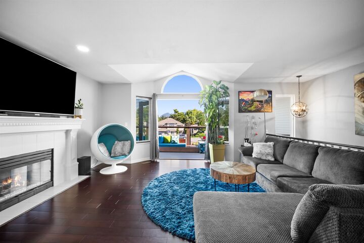 Property Photo: 12462 231A Street BC V2X 0G1