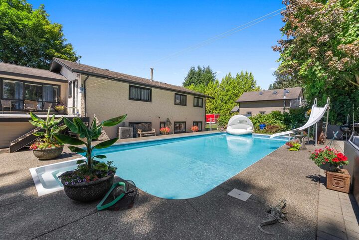 6050 Leclair Street — photo 1