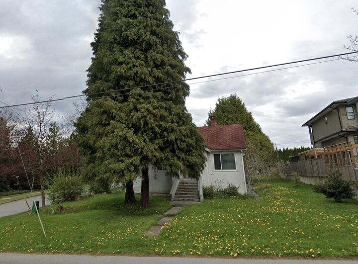 Property Photo: 4910 Willingdon Avenue BC V5G 3H8