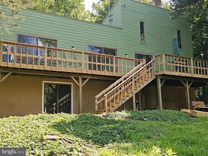 Property Photo: 6074 Covered Bridge Road PA 18947