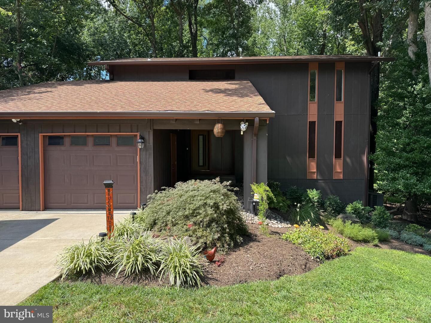 Property Photo:  12314 Beechnut Court  VA 22192 