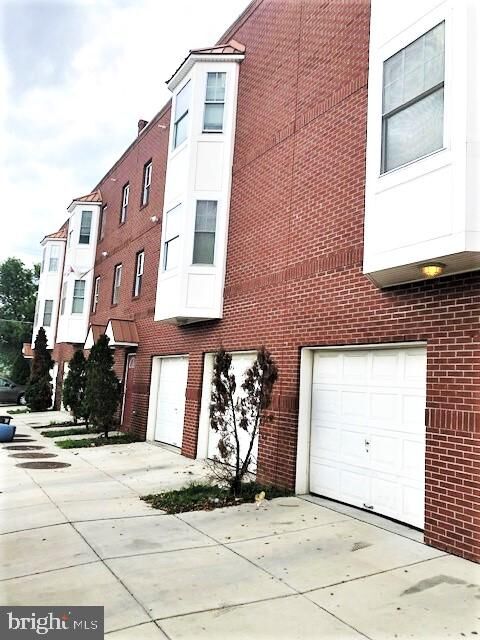 Property Photo:  536 N Front Street B  NJ 08102 