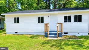Property Photo: 21352 Cambridge Avenue MD 20653