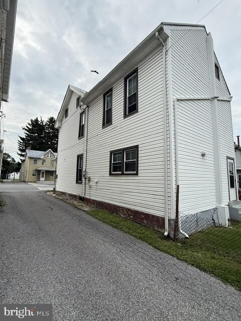 Property Photo:  425 E King Street  PA 17257 