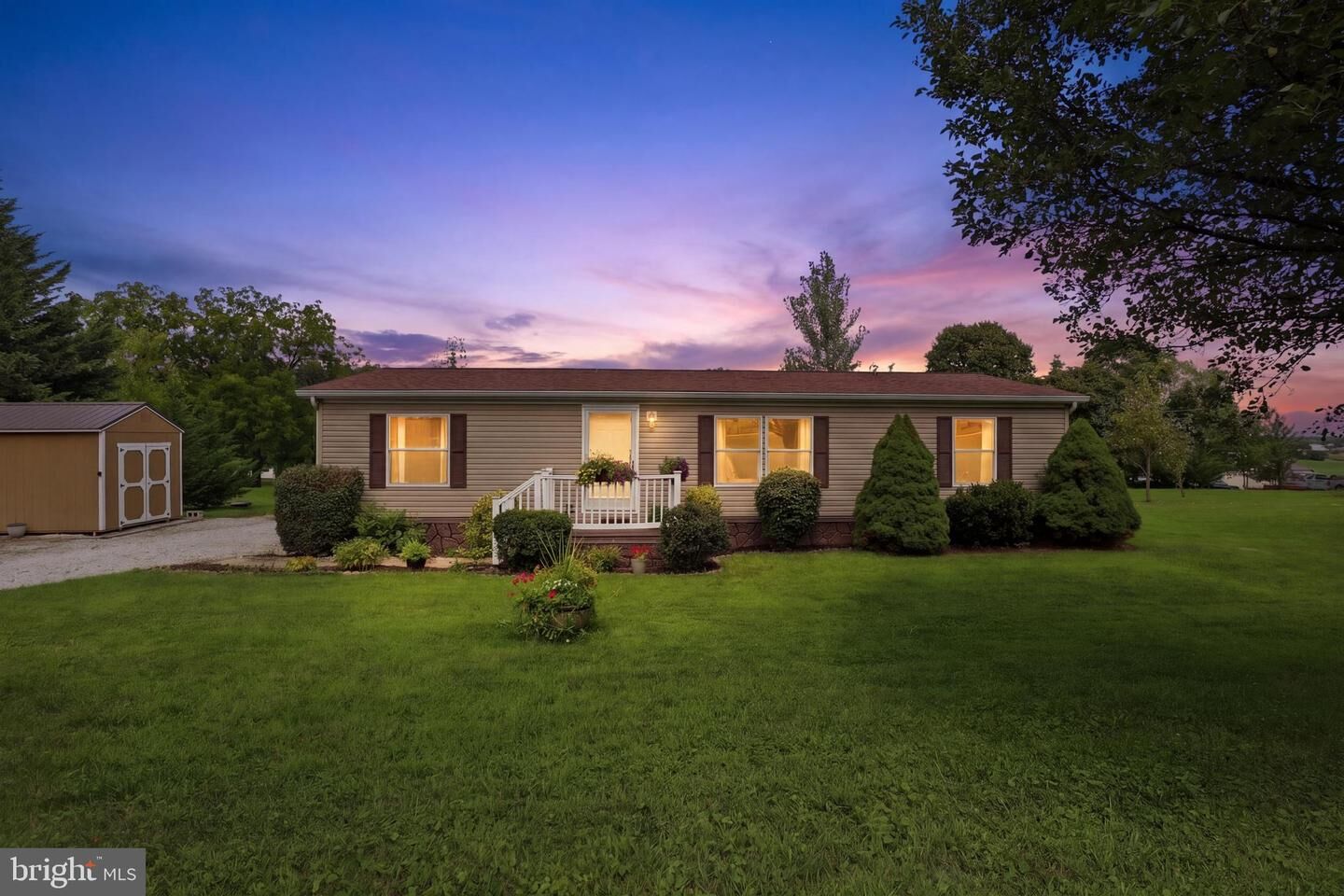 Property Photo: 13 Crest Hill Lane PA 17356