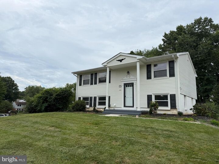 Property Photo: 4401 Kentmore Drive VA 22193